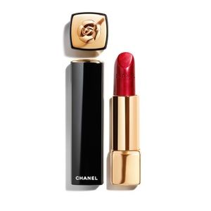 Chanel rouge allure lip color #607